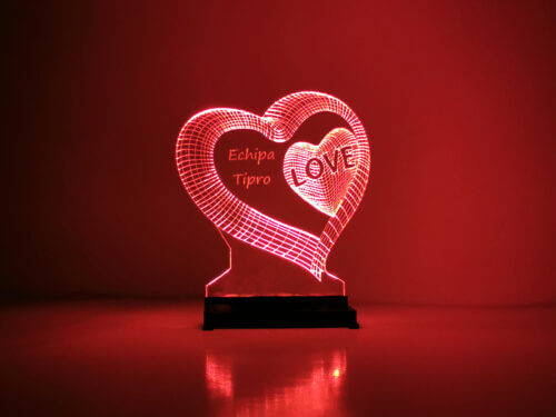 Love red lampă cu plexiglas iluminat color.